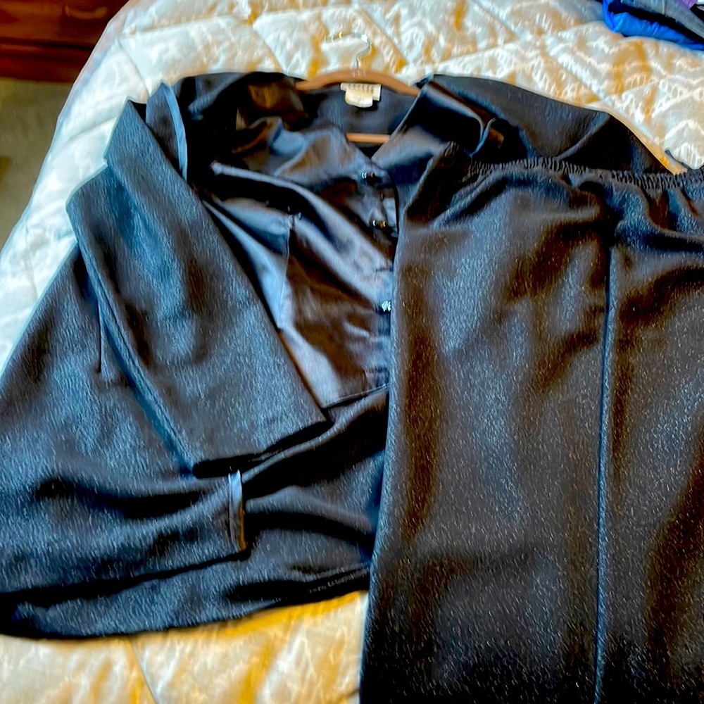 Drawstring pants suit